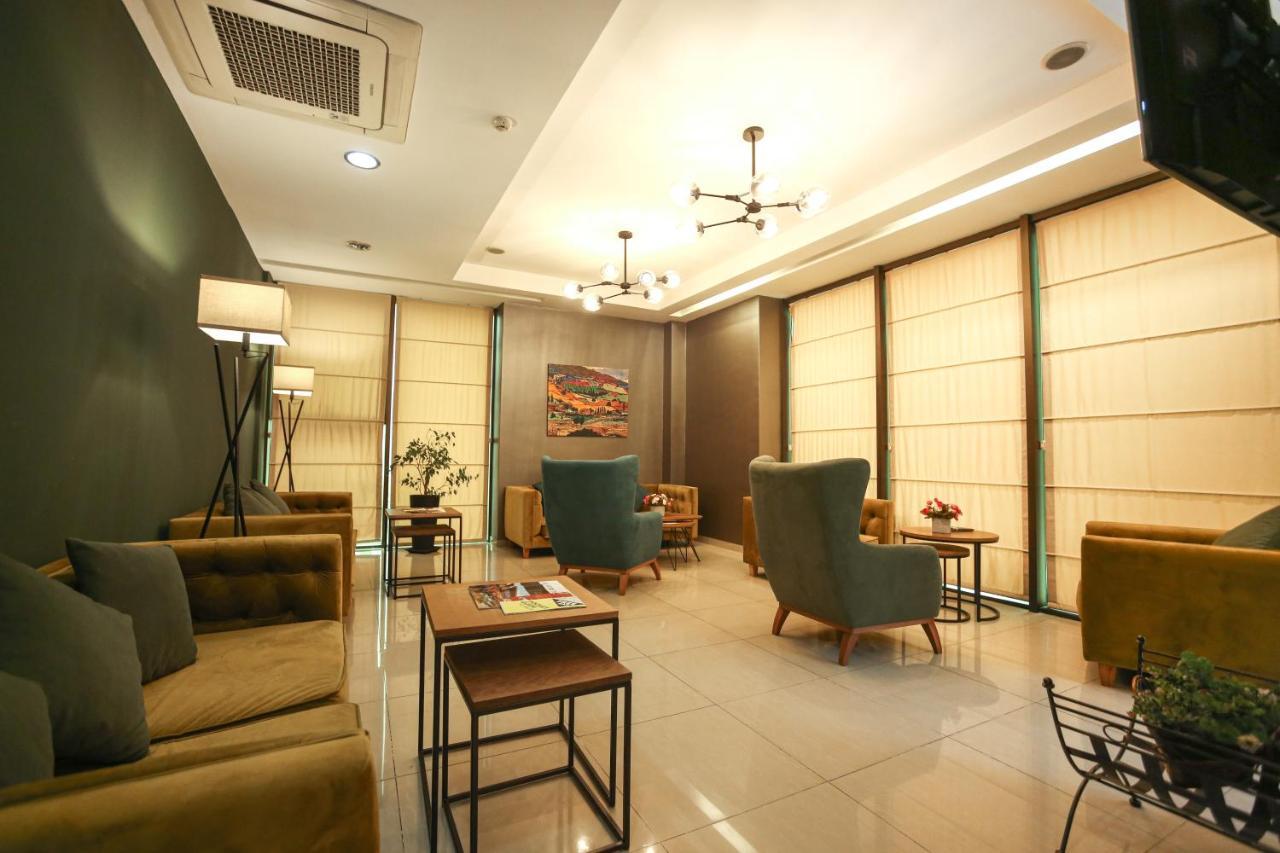 Dolabauri Hotel ティビリシ エクステリア 写真