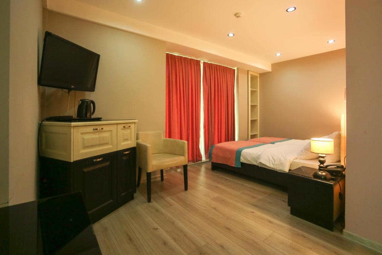Dolabauri Hotel ティビリシ エクステリア 写真